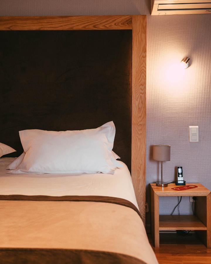 The Originals Boutique, Hotel Du Pont Roupt, Mende Bagian luar foto
